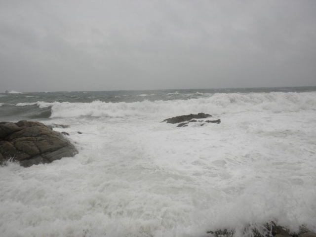  波涛汹涌的大海 